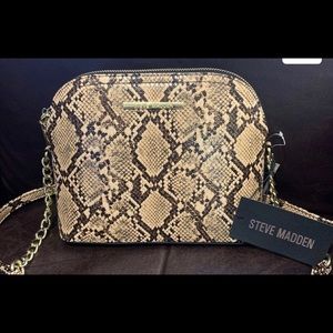 Steve Madden faux snake skin crossbody. NWT